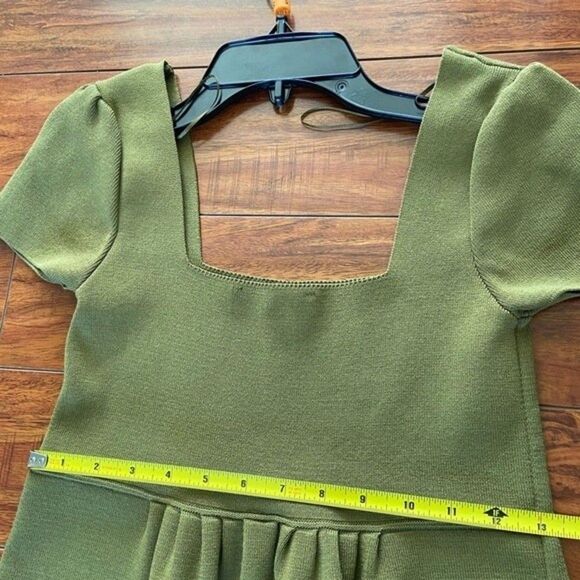 Zara XS mini green dress like new - Picture 3 of 7